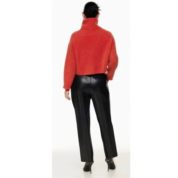 Aritzia Babaton Guell Luxe Cashmere Slouchy Turtleneck Crop Sweater Red Size XS - Picture 2 of 7